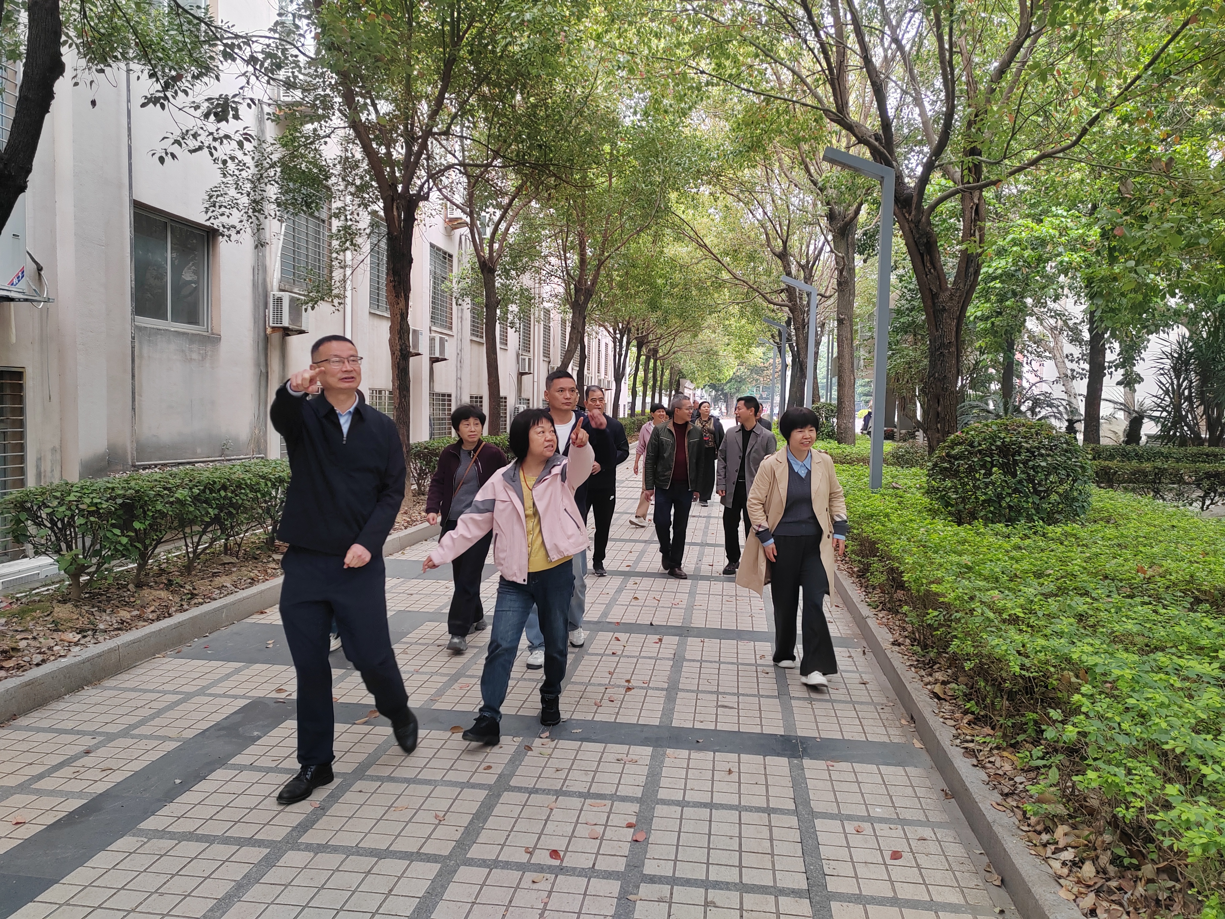 1774439605048017366.jpg c4e8d93d6b6b3de3e0e3539ad4ad55f6.jpg